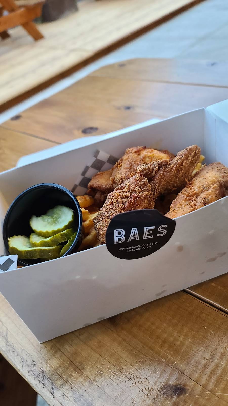 BAES Fried Chicken | restaurant | 1613 SE Bybee Blvd, Portland, OR 97202, USA | 9713526954 OR +1 971-352-6954