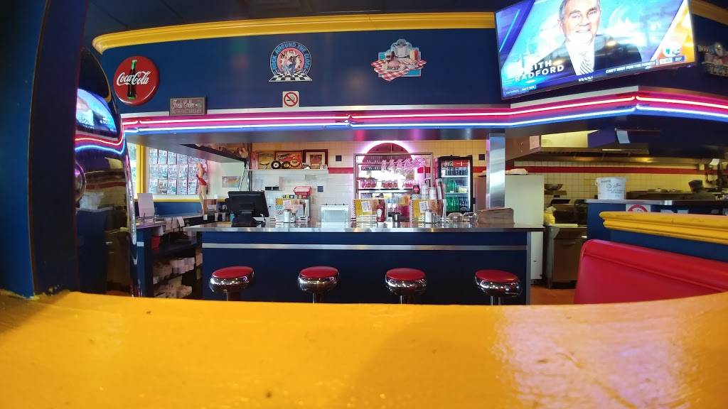 Wimpys Diner | restaurant | 771 Queenston Rd, Hamilton, ON L8G 1A1, Canada | 9055603777 OR +1 905-560-3777