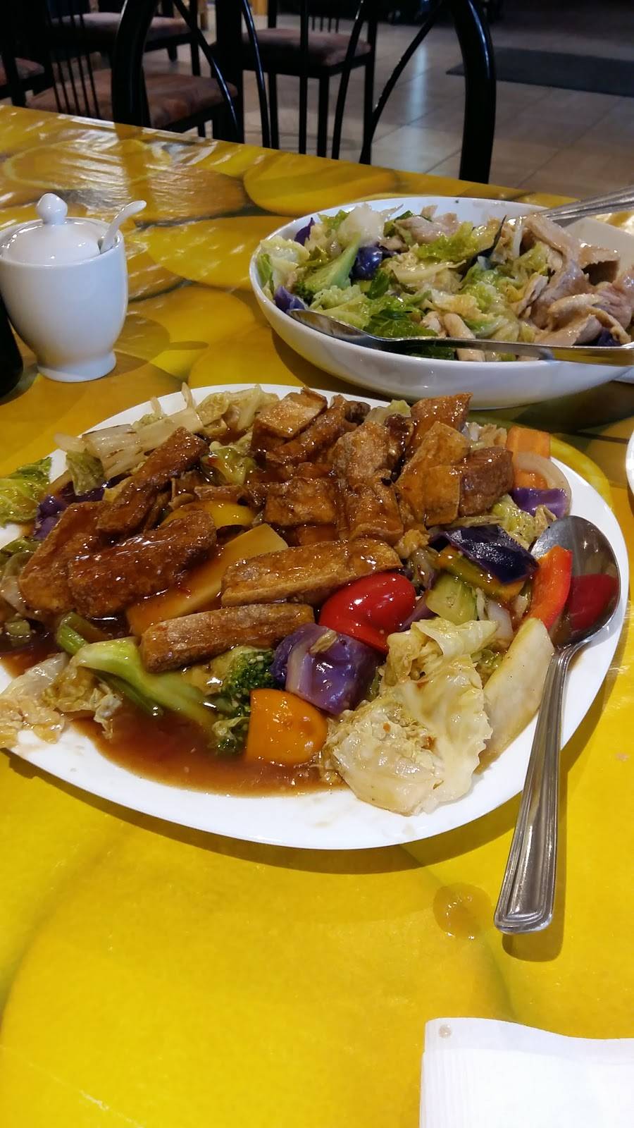 Le Gourmand Notre-Dame | restaurant | 299 Rue Notre Dame, Notre-Dame-de-la-Paix, QC J0V 1P0, Canada | 8195226333 OR +1 819-522-6333