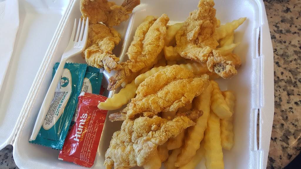 Mama Seafood | restaurant | 10196 Jensen Dr, Houston, TX 77093, USA | 7136928432 OR +1 713-692-8432