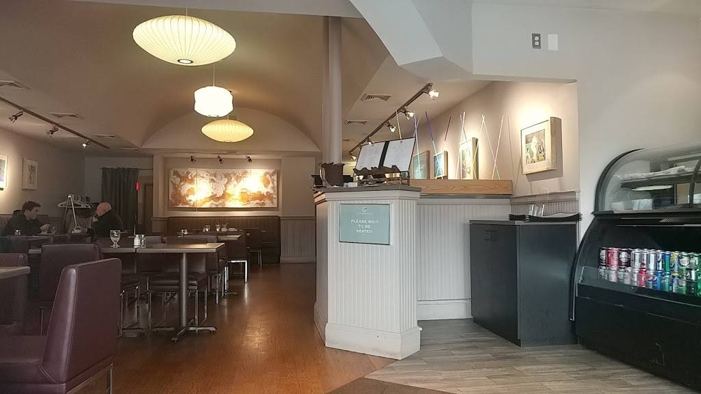 Putterham Grille | restaurant | 1012 W Roxbury Pkwy, Chestnut Hill, MA 02467, USA | 6173272202 OR +1 617-327-2202