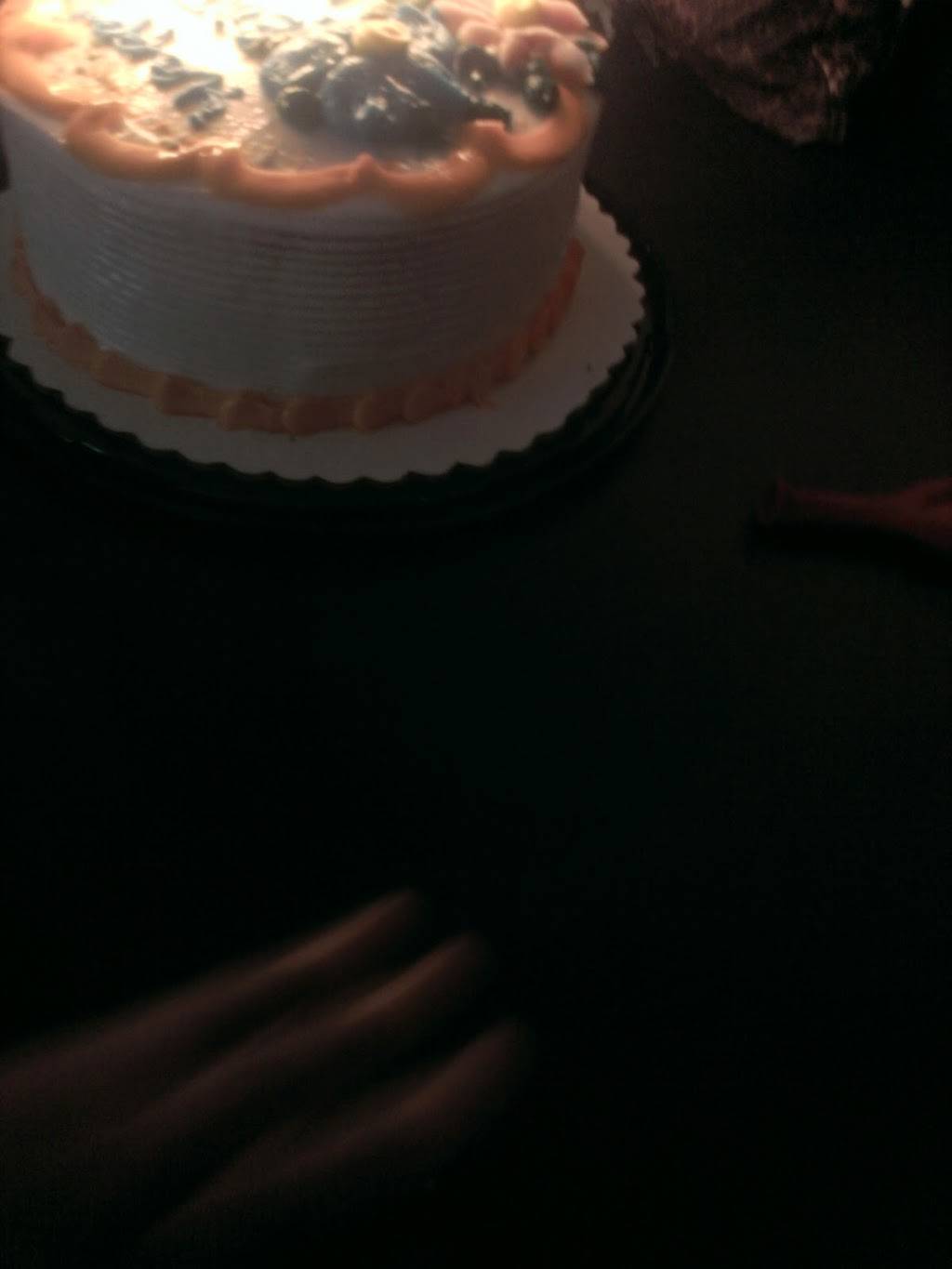 Tiffanys Pizza | restaurant | 5035 Turney Rd, Cleveland, OH 44125, USA | 2165873900 OR +1 216-587-3900