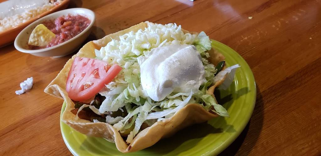 El Toro Mexican Bar & Grill | restaurant | 9190 N Main St, Dayton, OH 45415, USA | 9378324490 OR +1 937-832-4490