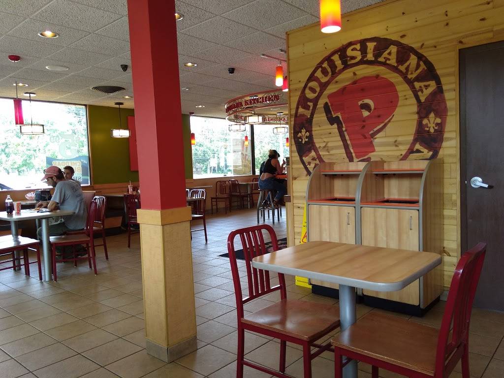 Popeyes Louisiana Kitchen | restaurant | 1700 Capitol Trail, Newark, DE 19711, USA | 3027315755 OR +1 302-731-5755