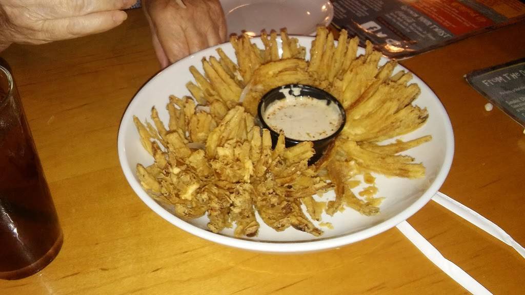 The Oasis Southwest Grill | restaurant | 540 Powell Dr, Madisonville, KY 42431, USA | 2708243993 OR +1 270-824-3993