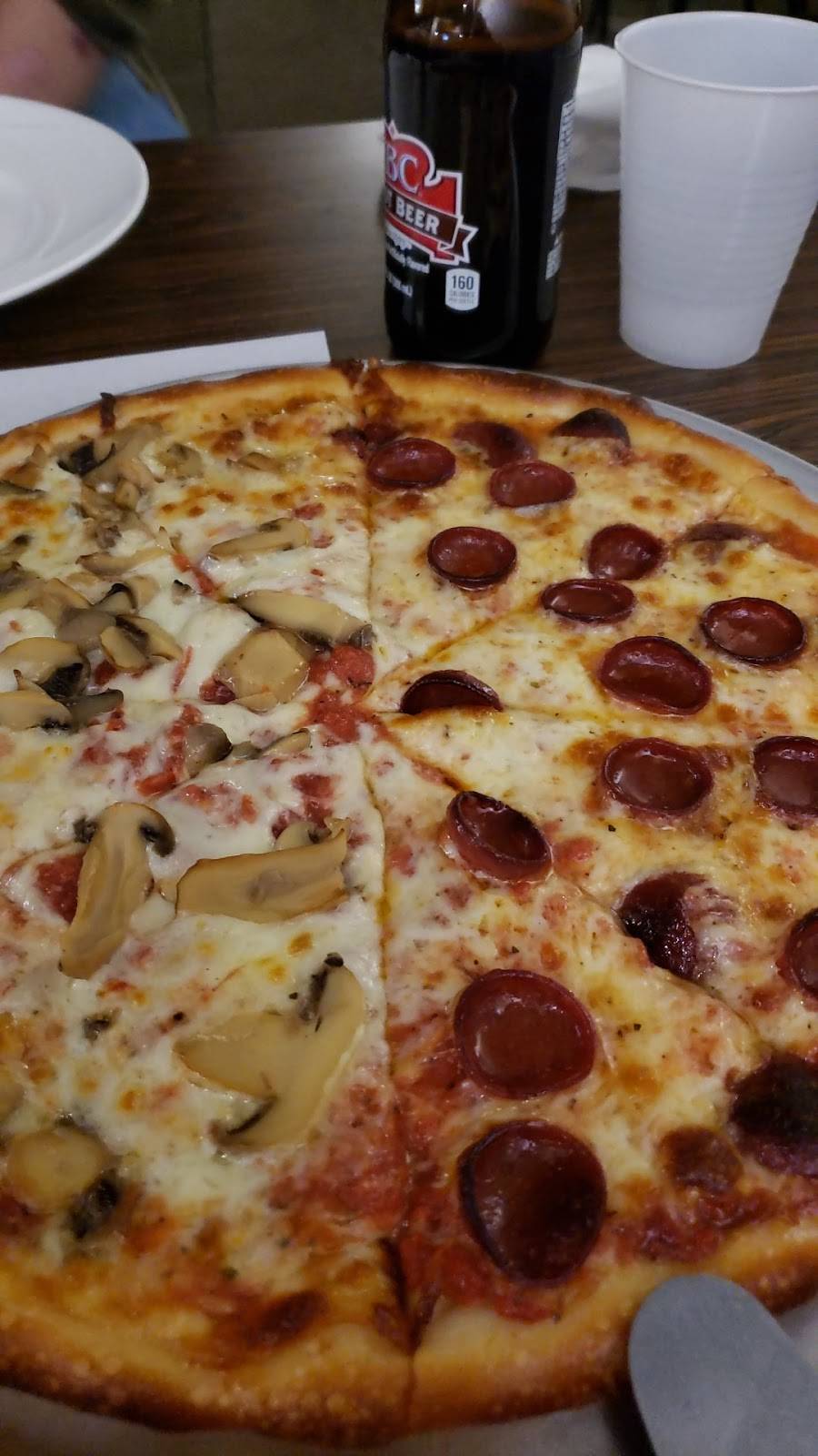 Airport Pizza | restaurant | 3648 Genesee St, Cheektowaga, NY 14225, USA | 7166345750 OR +1 716-634-5750