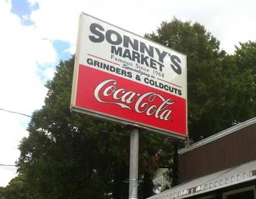 Sonnys Market | restaurant | 324 Jefferson Ave, New London, CT 06320, USA | 8604439716 OR +1 860-443-9716