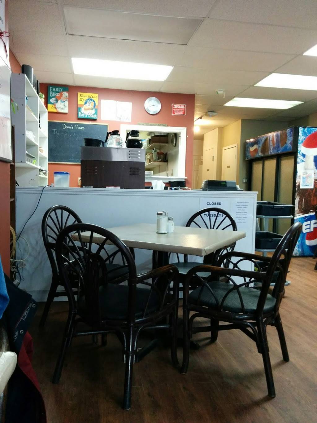 Denas Home Cookin | restaurant | 3747 Portage Rd, Niagara Falls, ON L2J 2L1, Canada | 2892969600 OR +1 289-296-9600