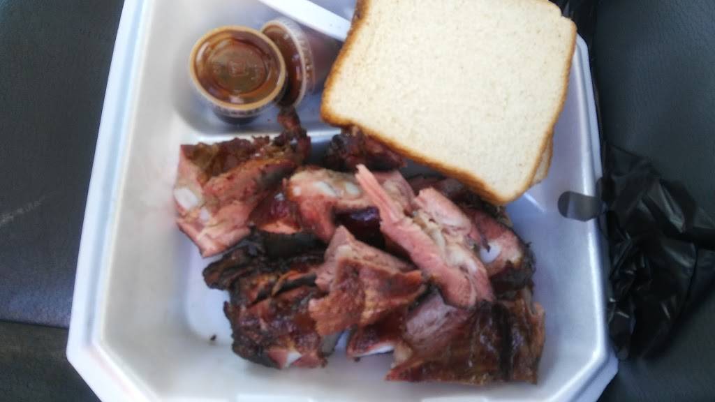 Malias Wings | restaurant | 3262 Park Ave, Memphis, TN 38111, USA | 9015027229 OR +1 901-502-7229