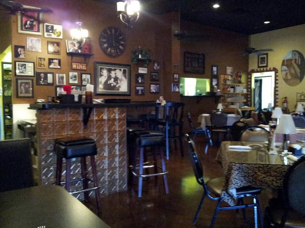 Dominics Bistro Italiano | restaurant | 10001 W Bell Rd, Sun City, AZ 85351, USA | 6235838565 OR +1 623-583-8565