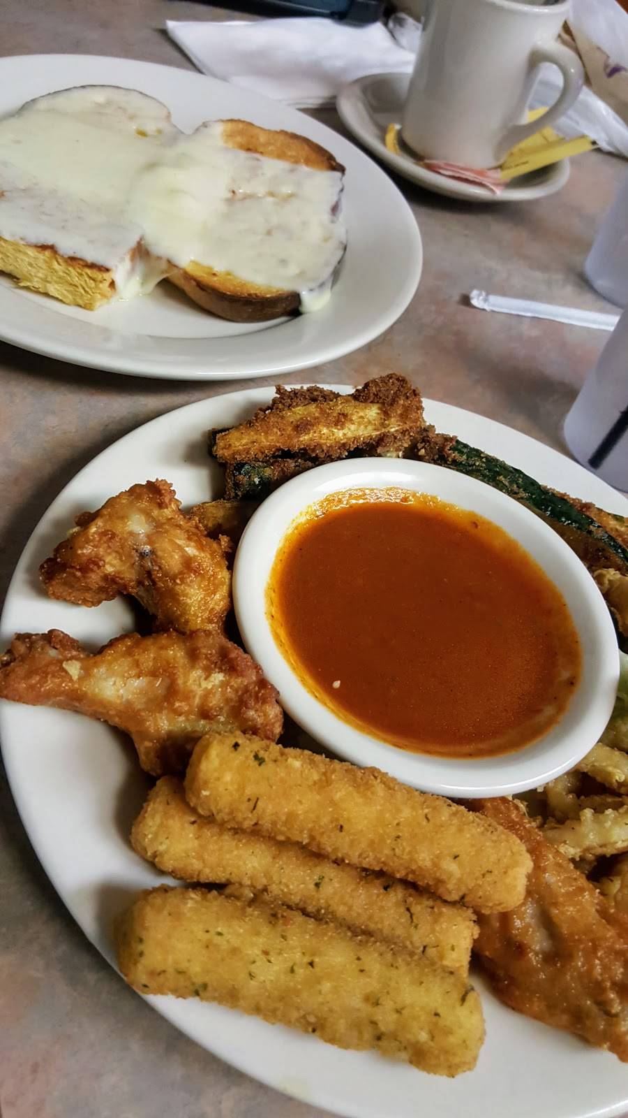 Avenue Diner | restaurant | 91-06 Jamaica Ave, Woodhaven, NY 11421, USA | 7184410582 OR +1 718-441-0582