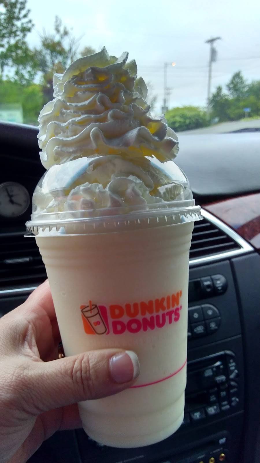 Dunkin | bakery | 35 Bridge St, Gardiner, ME 04345, USA | 2075829479 OR +1 207-582-9479