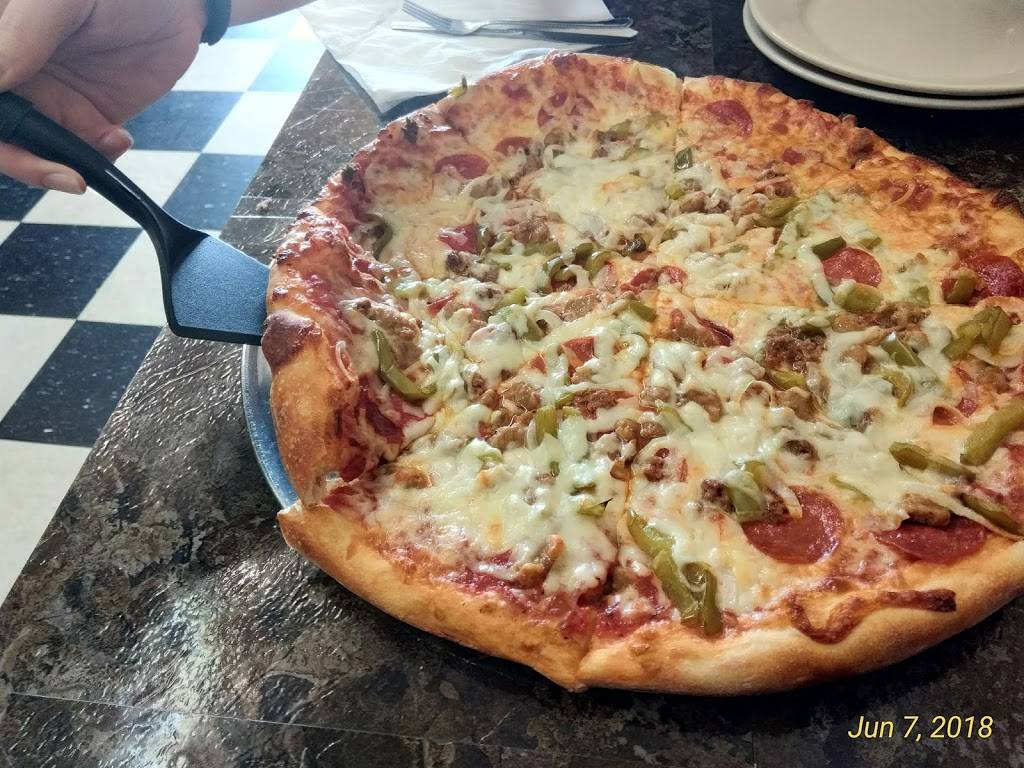 Anthonys Pizza | restaurant | 1954 W Morris Blvd, Morristown, TN 37814, USA | 4233531286 OR +1 423-353-1286