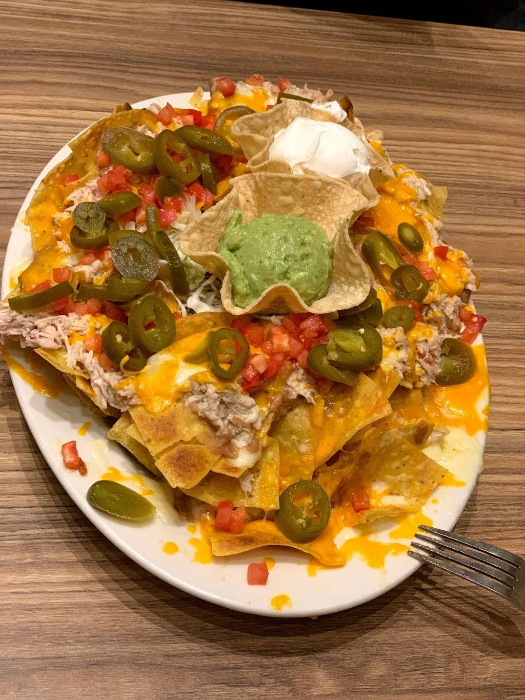 Miguels California Mexican Cocina | restaurant | 8401, 1920 Frontage Rd, Corona, CA 92882, USA | 9515208911 OR +1 951-520-8911