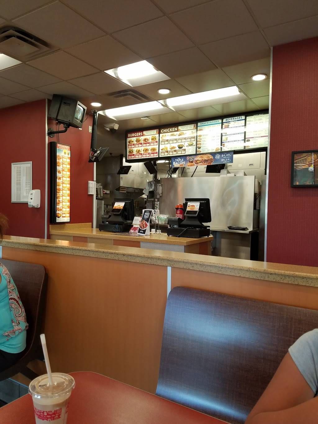 Jack in the Box | restaurant | 1430 E Valley Pkwy, Escondido, CA 92027, USA | 7607414981 OR +1 760-741-4981
