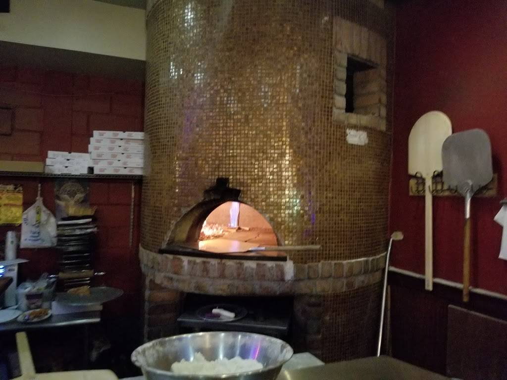 Kingsland Bar & Grill | restaurant | 3634, 269 Norman Ave, Brooklyn, NY 11222, USA | 7183831900 OR +1 718-383-1900