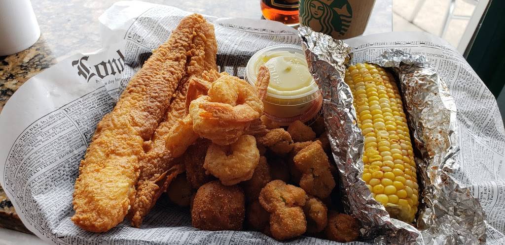 Caplingers Fresh Catch | restaurant | 7460 Shadeland Ave, Indianapolis, IN 46250, USA | 3172887263 OR +1 317-288-7263