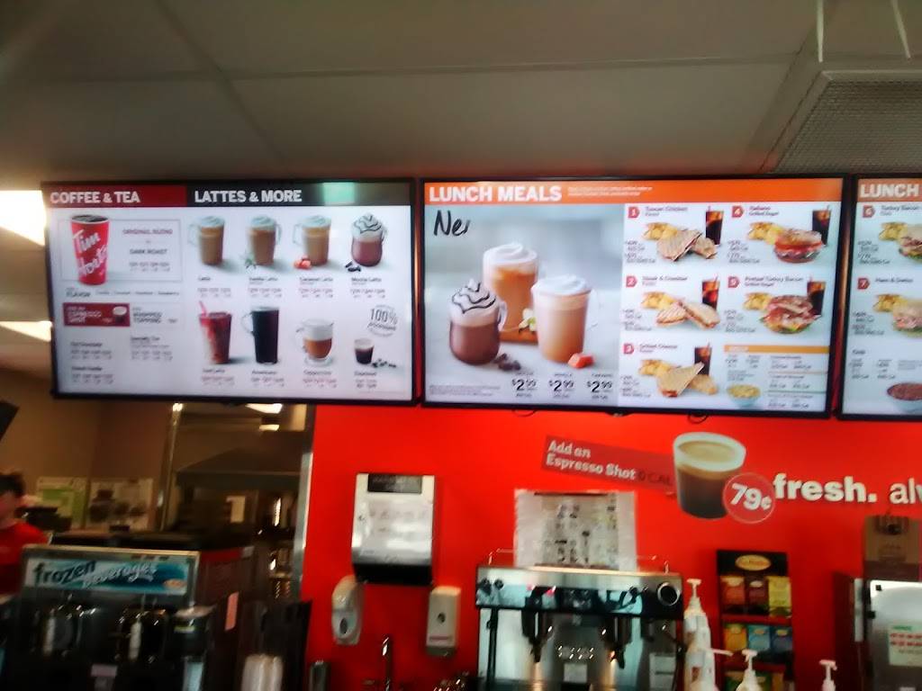 Wendys | restaurant | 3001 S Dixie Dr, Moraine, OH 45439, USA | 9374018665 OR +1 937-401-8665