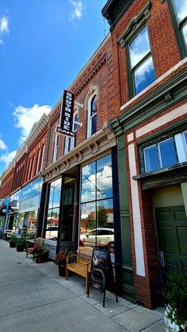 South Side Cafe | restaurant | 110 W Lafayette St, Rushville, IL 62681, USA | 2172162045 OR +1 217-216-2045