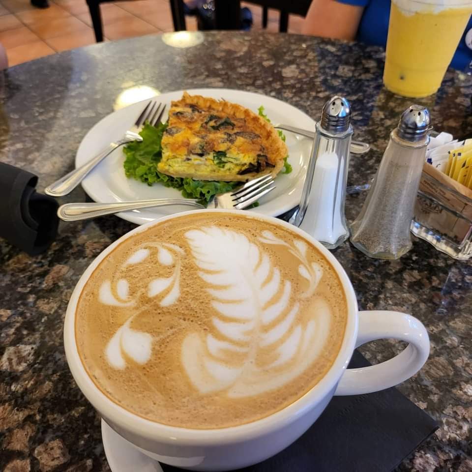 Coffee Zone | restaurant | 1108 S McColl Rd, Edinburg, TX 78539, USA | 9563815462 OR +1 956-381-5462