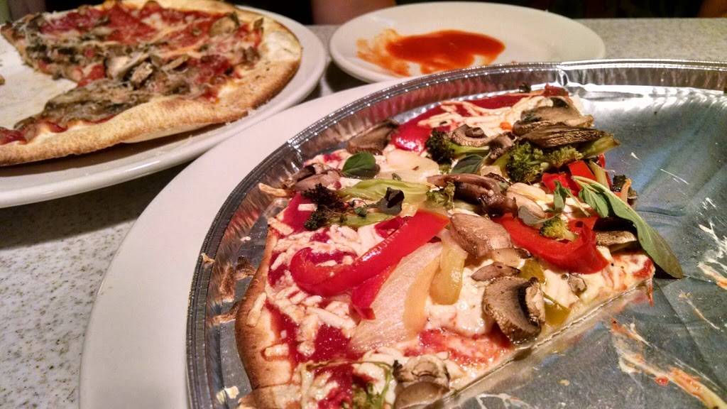 Brixx Wood Fired Pizza - Greensboro | cafe | 1424 Westover Terrace, Greensboro, NC 27408, USA | 3362352749 OR +1 336-235-2749