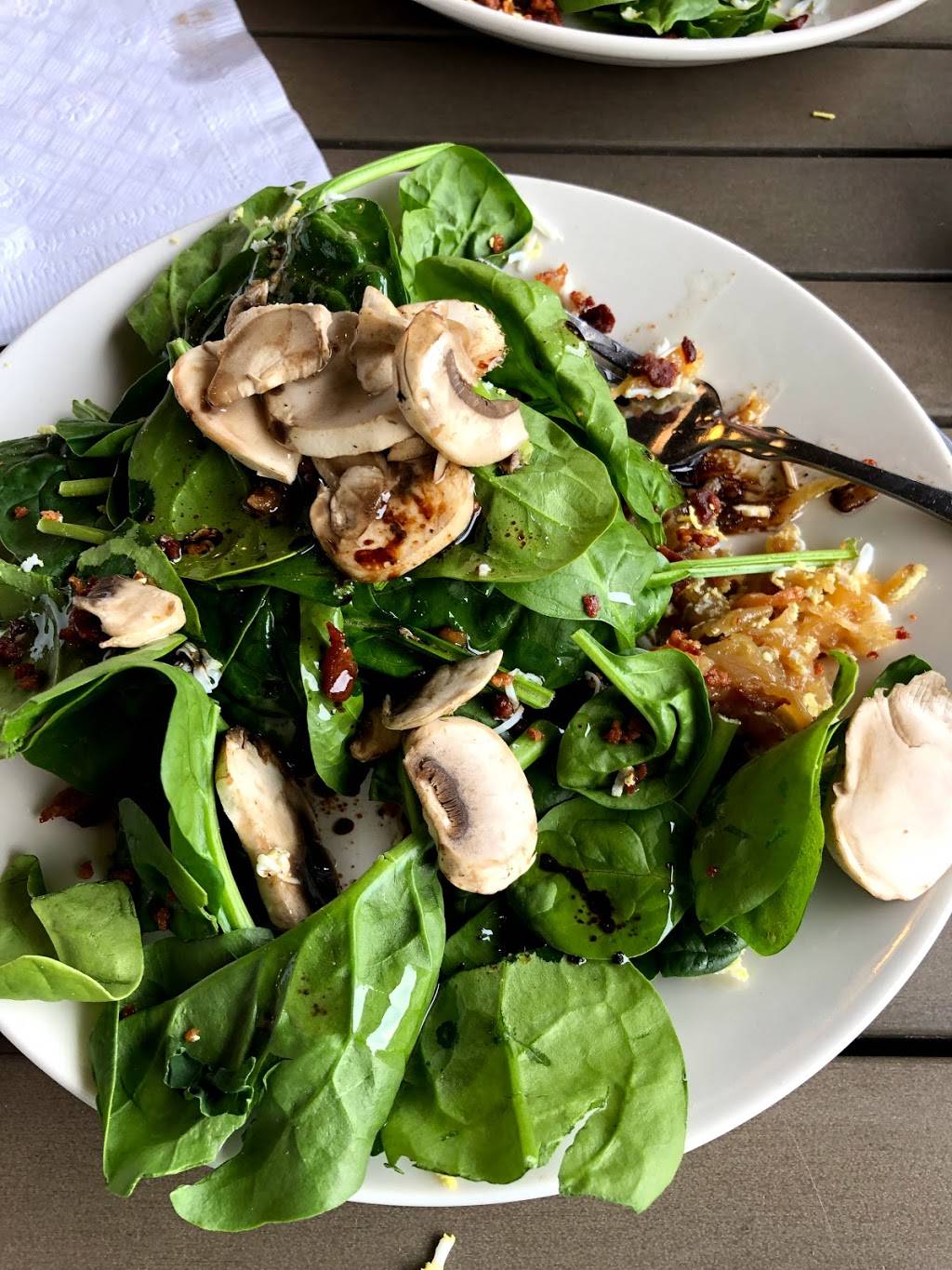 Slice Pizza & Brewhouse | restaurant | 3104 Timberlake Dr, Vestavia Hills, AL 35243, USA | 2055575423 OR +1 205-557-5423