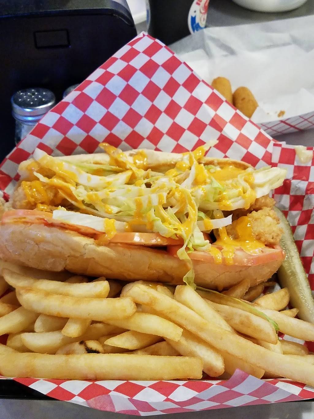 Red Crab Seafood Restaurant | restaurant | 120 Hanes Square Shop Cir, Winston-Salem, NC 27103, USA | 3368936310 OR +1 336-893-6310