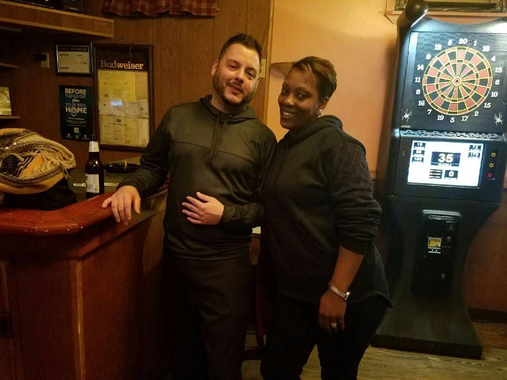 Jillys Restaurant & Tavern | restaurant | 1201 1/2 1st St, Hiller, PA 15444, USA | 7247853763 OR +1 724-785-3763