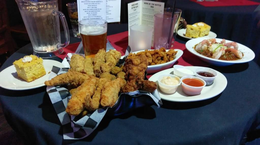 Catfish Lous | restaurant | 6540 SW Fallbrook Pl, Beaverton, OR 97008, USA | 5032275384 OR +1 503-227-5384