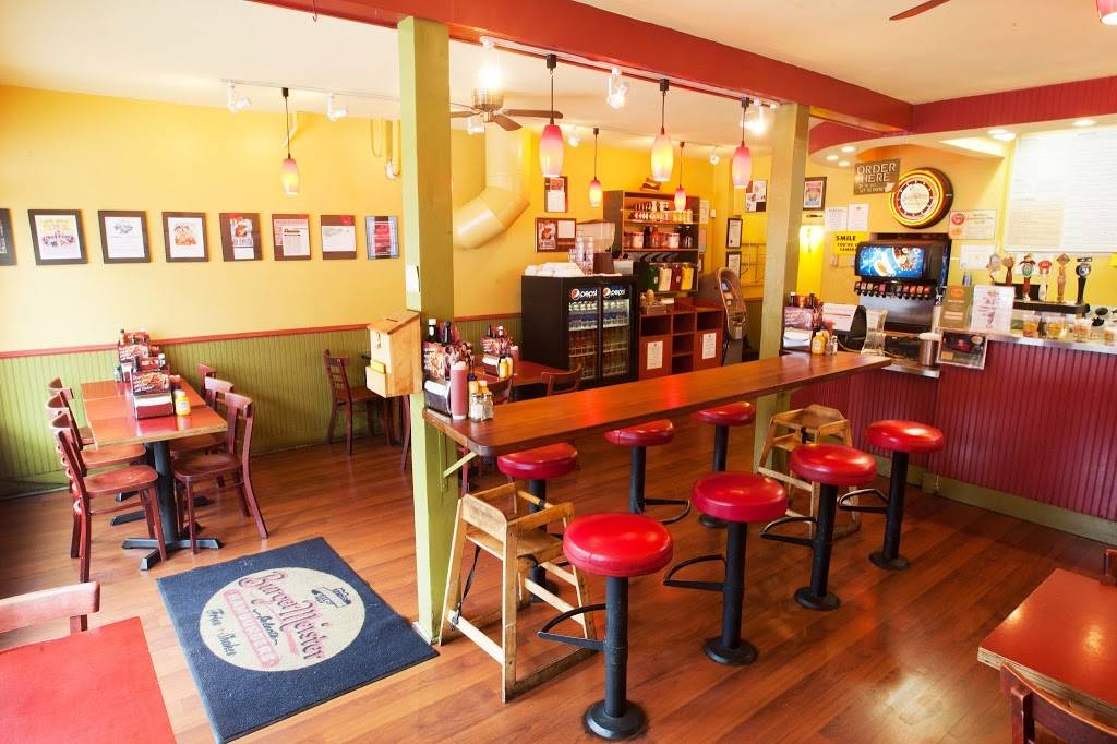 BurgerMeister | restaurant | 86 Carl St, San Francisco, CA 94117, USA | 4155661274 OR +1 415-566-1274