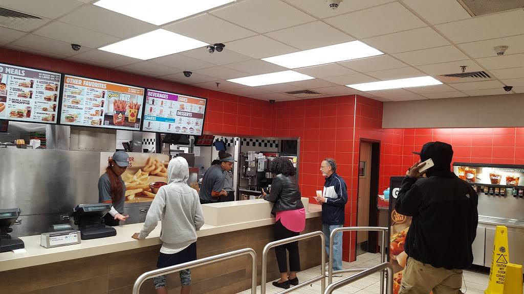 Burger King | restaurant | 100 Washington St, Dorchester, MA 02121, USA | 6174271535 OR +1 617-427-1535