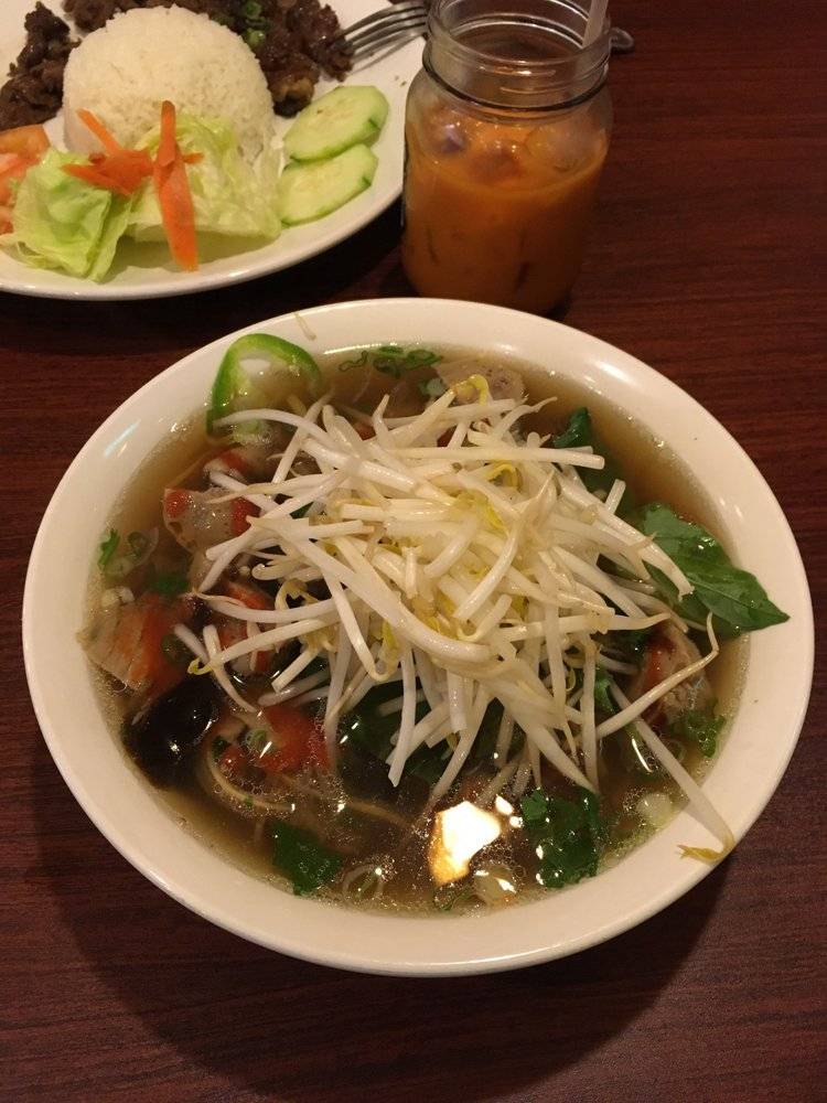 Pho Thien Vietnamese Kitchen | restaurant | 2447 N Wickham Rd Ste 106, Melbourne, FL 32935, USA | 3216101477 OR +1 321-610-1477