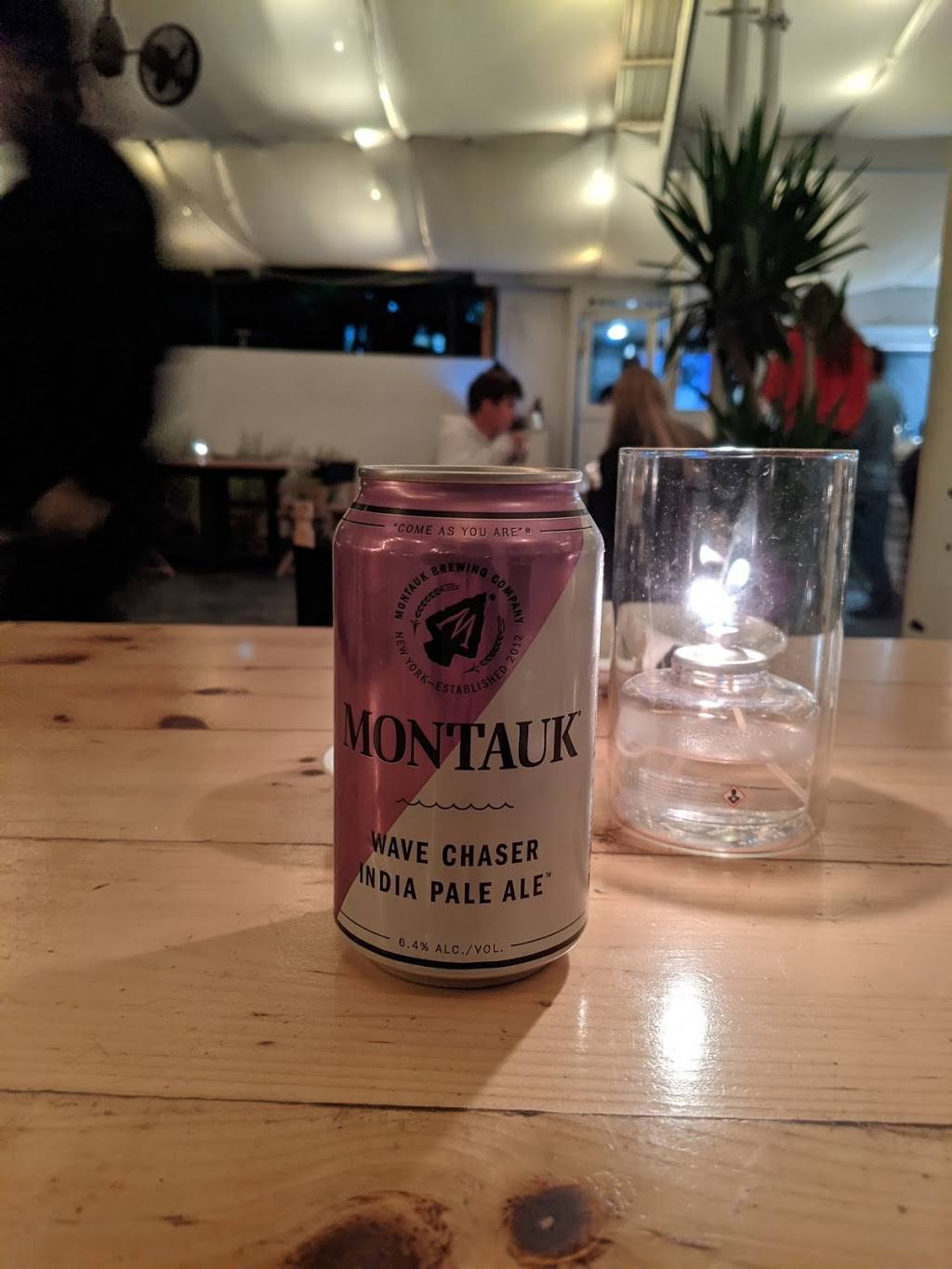 Mobys | restaurant | 341 Pantigo Rd, East Hampton, NY 11937, USA | 6316042227 OR +1 631-604-2227