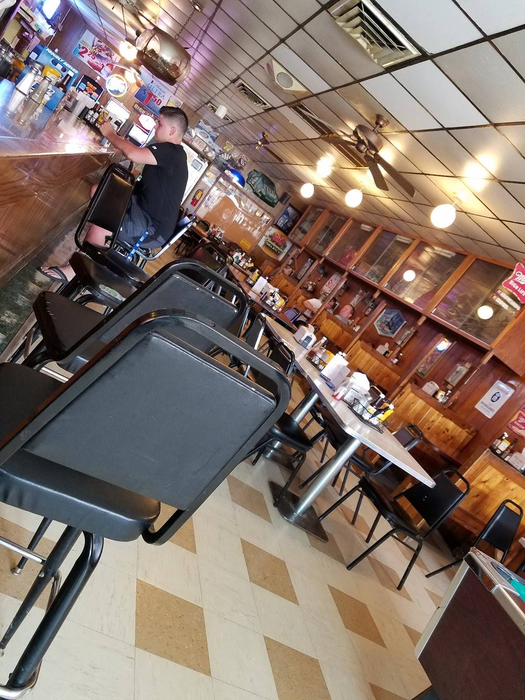 South Side Restaurant | restaurant | 215 Main St, Meredosia, IL 62665, USA | 2175849905 OR +1 217-584-9905