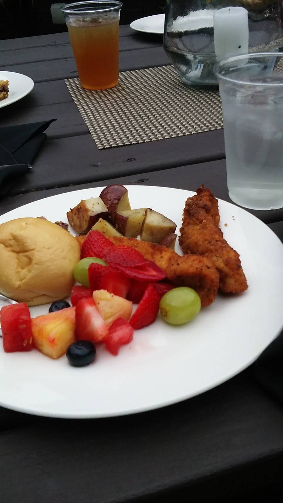 Old 97 Cafe | restaurant | 1503 Kenmore Blvd, Akron, OH 44314, USA | 3307455493 OR +1 330-745-5493