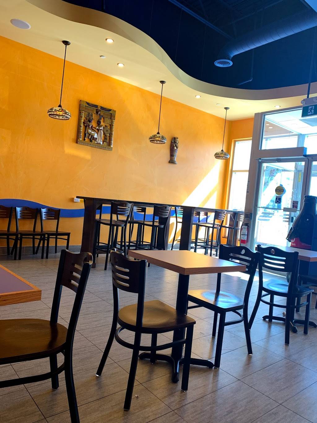 Osmows Airport Road | restaurant | 6795 Airport Rd A3, Mississauga, ON L4V 1E6, Canada | 9056788282 OR +1 905-678-8282