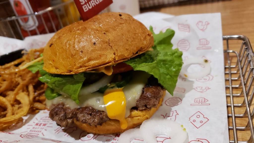 Smashburger | restaurant | 20420 S Avalon Blvd Suite B, Carson, CA 90746, USA | 3107422298 OR +1 310-742-2298