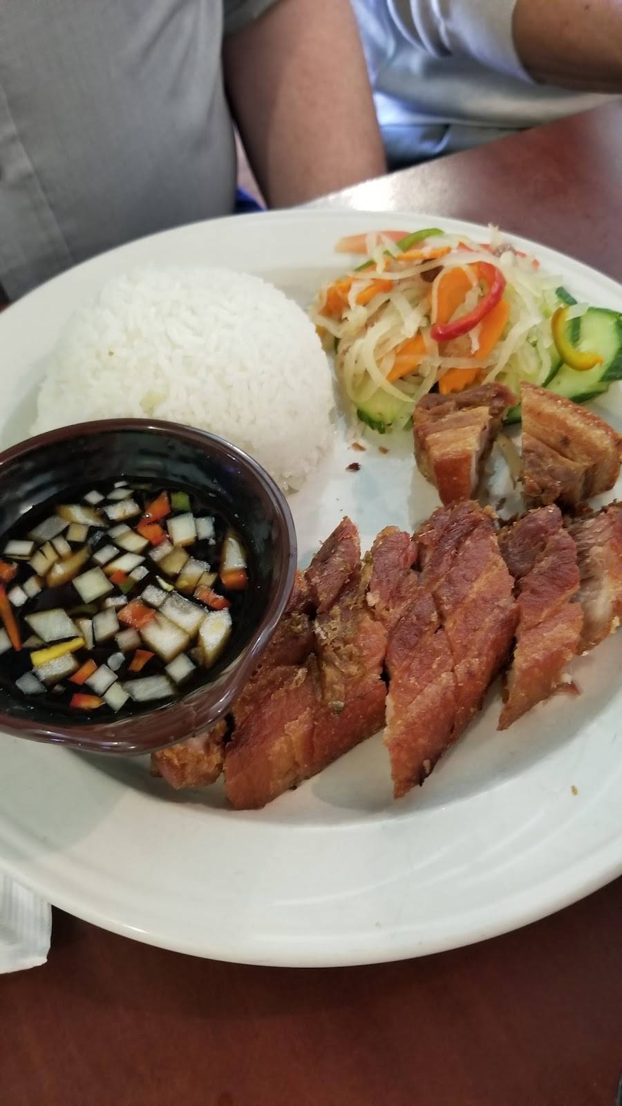 Joels Asian Grill | restaurant | 120 Marketplace Ave, Mooresville, NC 28117, USA | 7046601617 OR +1 704-660-1617