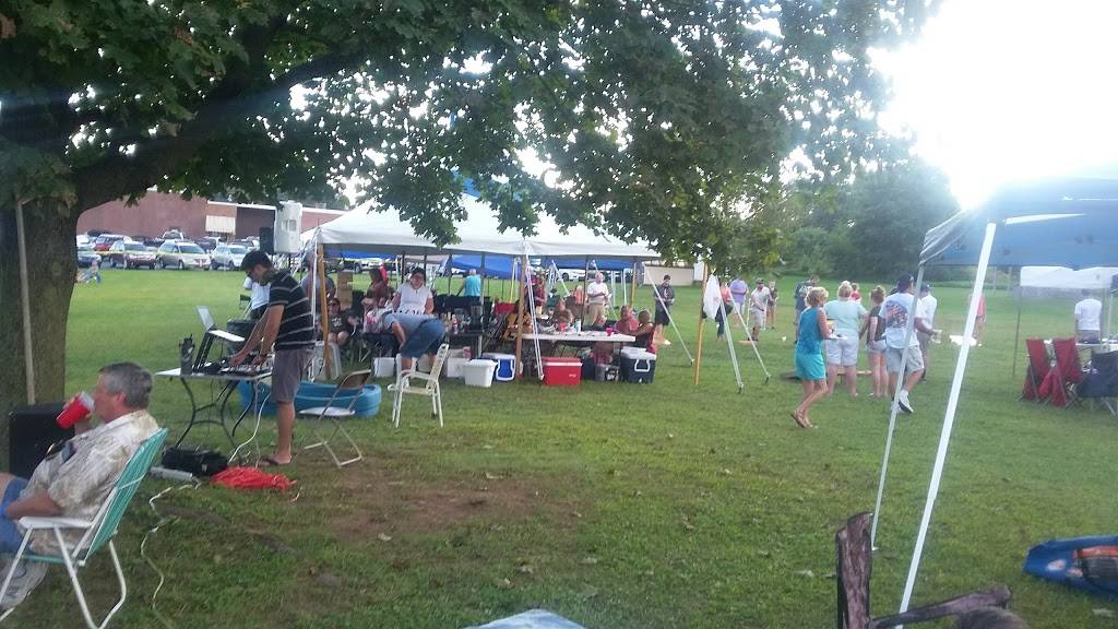 Gouglersville Fire Co. Social Quarters | restaurant | 9221, 475 Mohns Hill Rd, Reading, PA 19608, USA | 6107772449 OR +1 610-777-2449