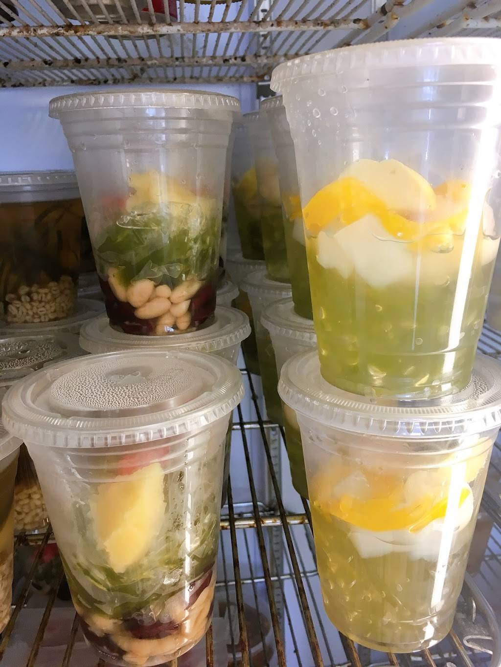 Banh Mi Ba Le | restaurant | 1125 Dundas St E, Mississauga, ON L4Y 2C4, Canada | 9052726875 OR +1 905-272-6875