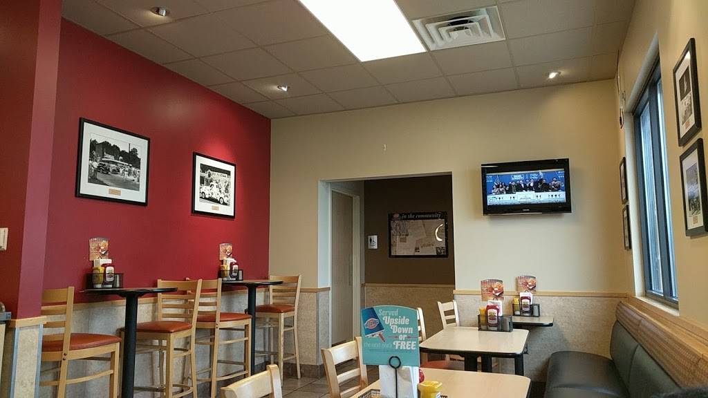 Dairy Queen Grill & Chill | restaurant | 7600 North Grand Prairie Drive, Peoria, IL 61615, USA | 3098390551 OR +1 309-839-0551