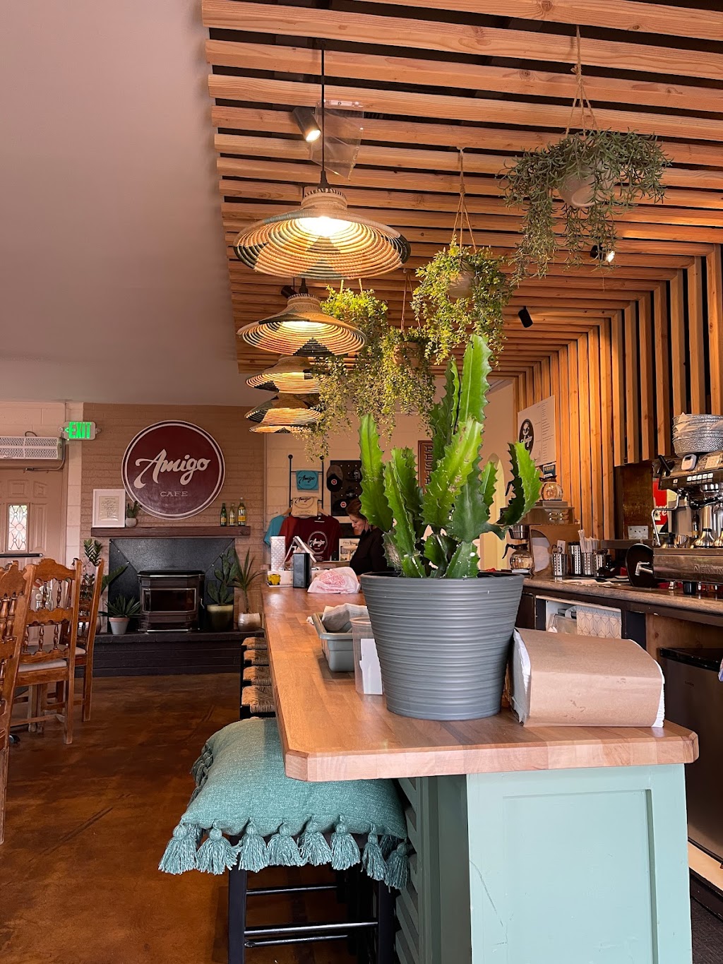 Amigo Cafe | restaurant | US-163, Kayenta, AZ 86033, USA | 9286978448 OR +1 928-697-8448