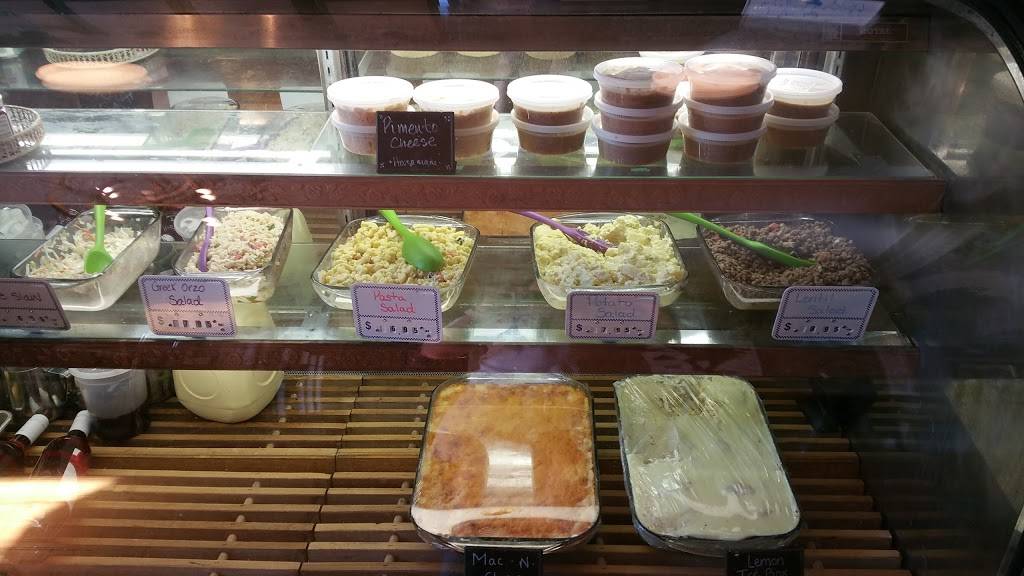 Town Kitchen & Provisions | restaurant | 309 N Bridge St, Bedford, VA 24523, USA | 5405860321 OR +1 540-586-0321