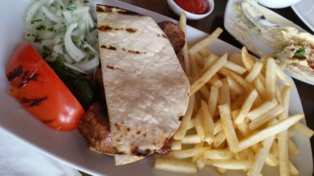 Marmaris Cafe | restaurant | 820 River Rd, Edgewater, NJ 07020, USA | 2019439090 OR +1 201-943-9090