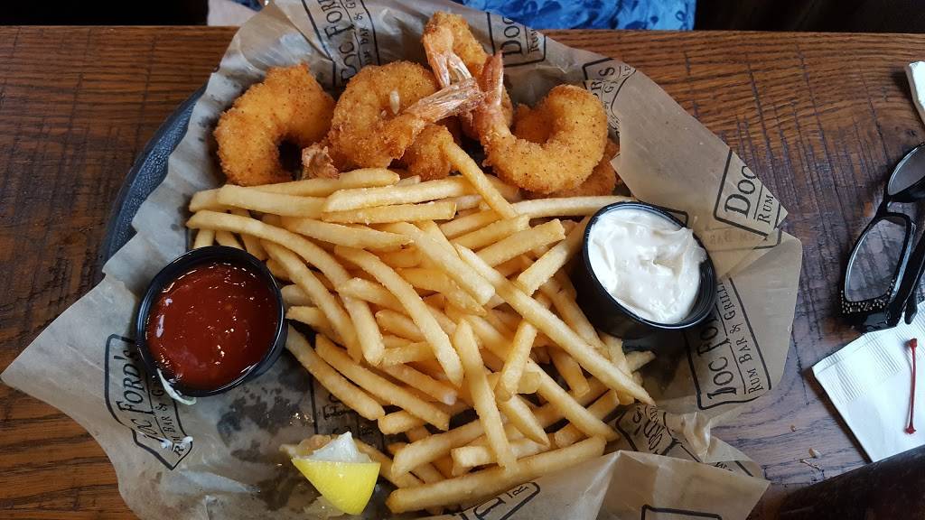 Doc Fords Rum Bar & Grille - Sanibel Island | restaurant | 2500 Island Inn Rd, Sanibel, FL 33957, USA | 2394728311 OR +1 239-472-8311
