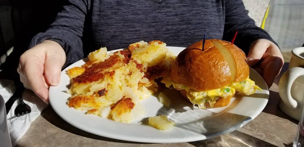 Medport Diner | restaurant | 122 NJ-70, Medford, NJ 08055, USA | 6096544001 OR +1 609-654-4001