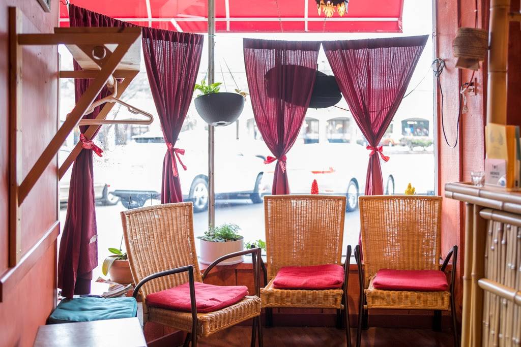 Bangkok Thai Cuisine | restaurant | 5359 Mayfield Rd, Lyndhurst, OH 44124, USA | 4406841982 OR +1 440-684-1982