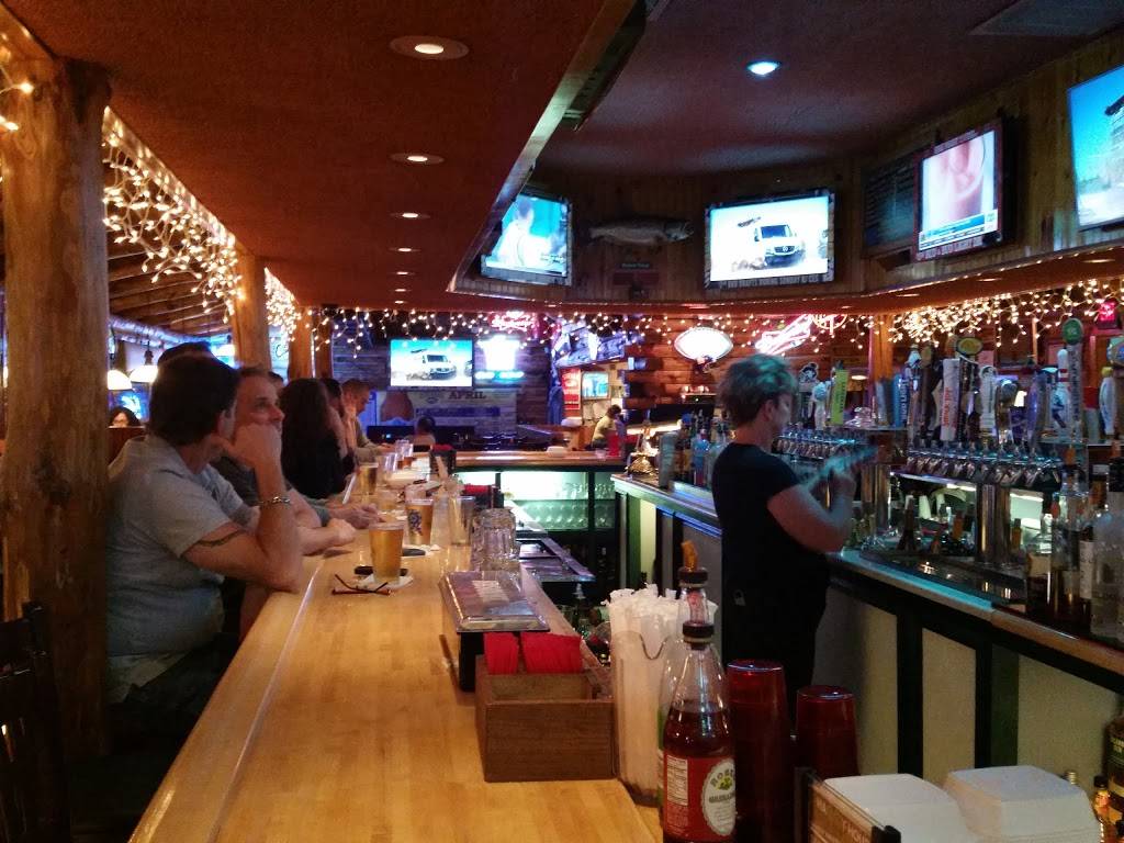 The Cabin | restaurant | 984 NJ-33, Freehold, NJ 07728, USA | 7324623090 OR +1 732-462-3090