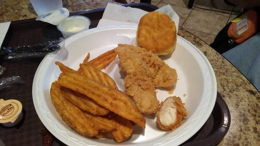 Lees Famous Recipe Chicken | restaurant | 1317 E Apple Ave, Muskegon, MI 49442, USA | 2317773020 OR +1 231-777-3020