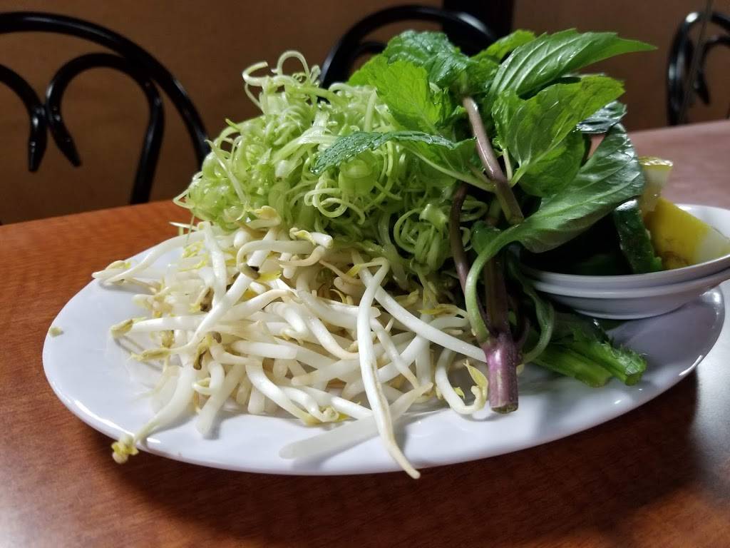 Super Pho Waialae | restaurant | 3538 Waialae Ave, Honolulu, HI 96816, USA | 8087359989 OR +1 808-735-9989